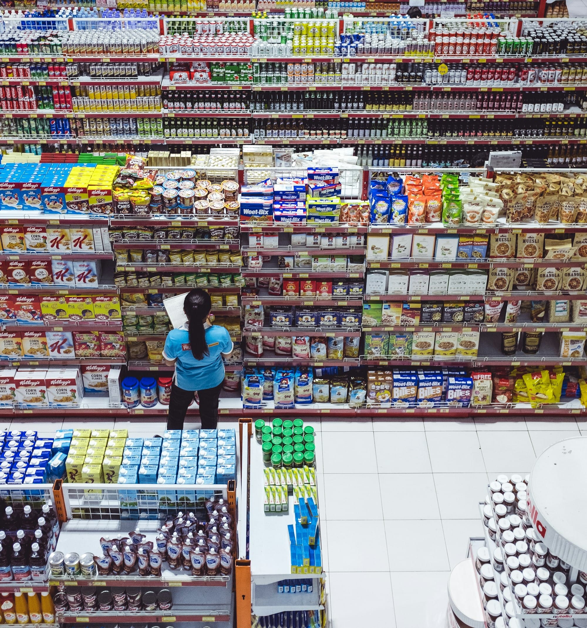 Common Challenges in Convenience Store Management: A 2025 Guide